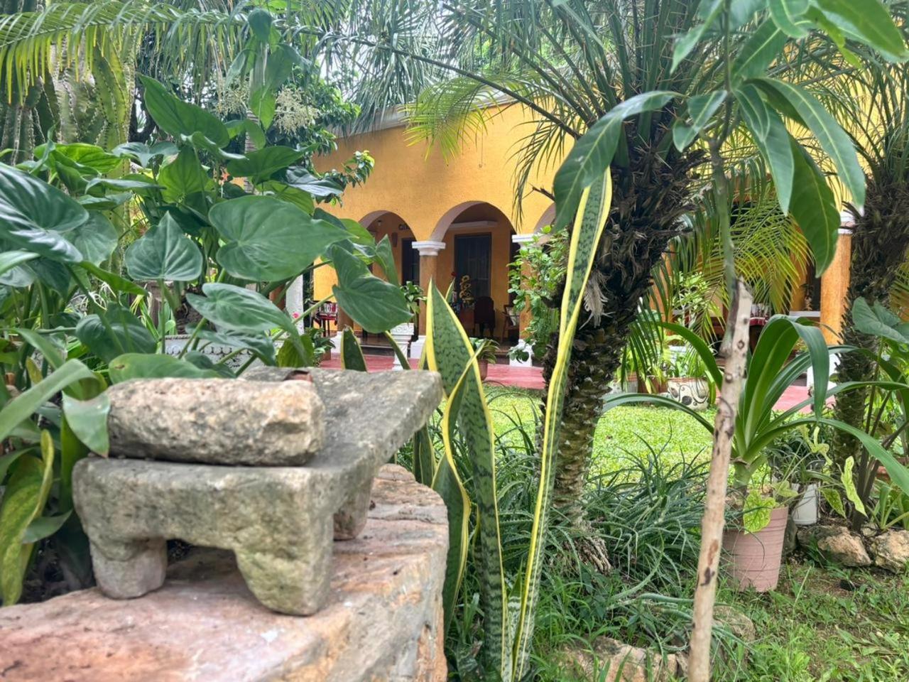 Hotel Casa Palagui Colonial Valladolid  Exterior foto